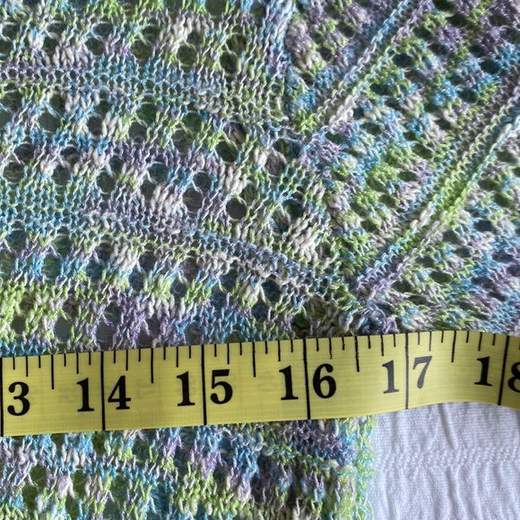 Dex crocheted knit sweater in pastels of mint green, mauve, blue and cream. S - Picture 5 of 7